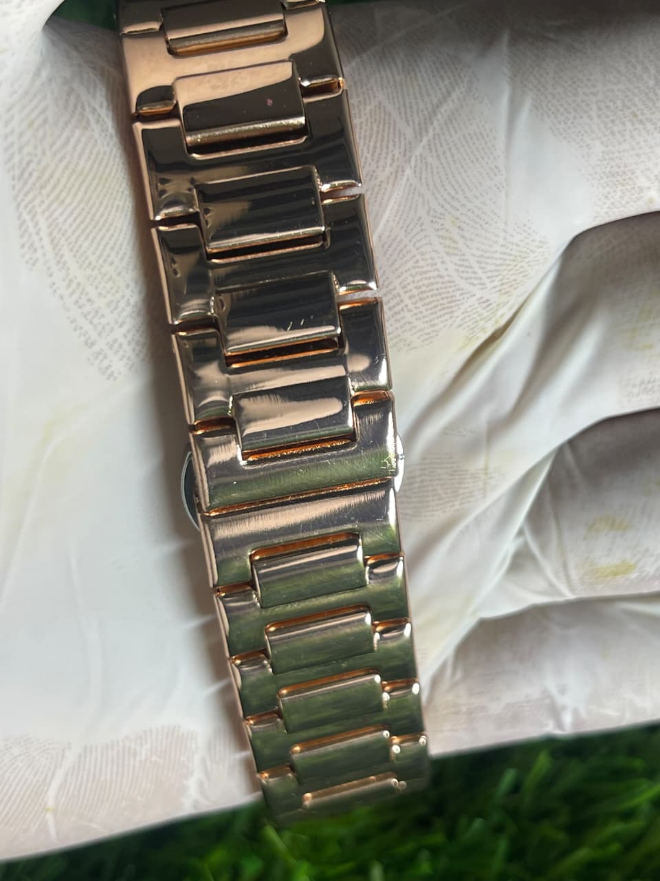 Patek Philippe White-On-Gold Quartz