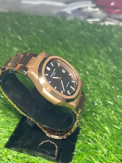 Patek Philippe Black-On-Gold Quartz