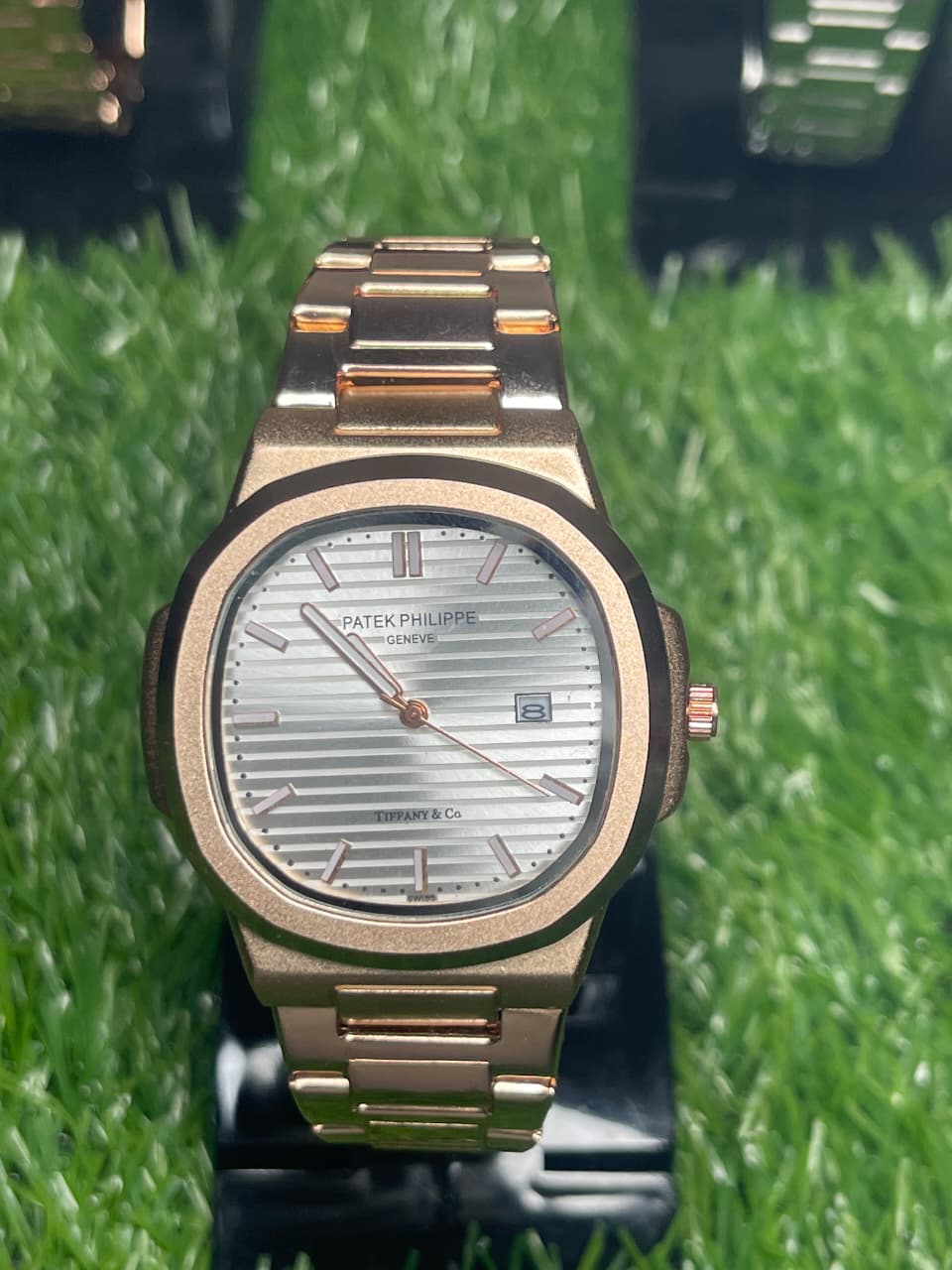 Patek Philippe White-On-Gold Quartz