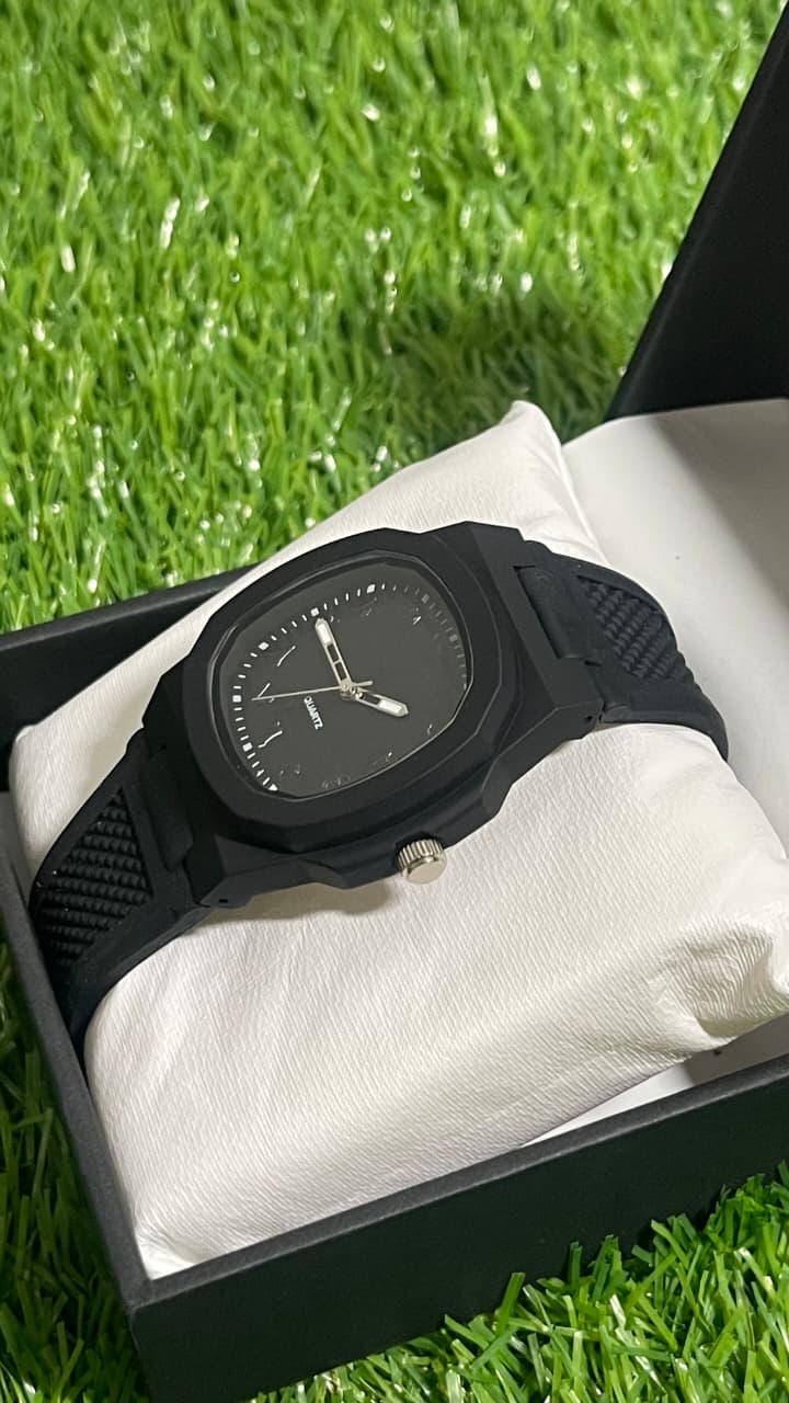 Black Aura With Silicone Strap Arabic Dial