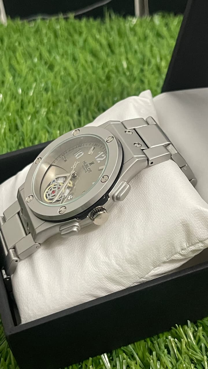 Hublot Genève Quartz Luxury Watch – Silver Edition