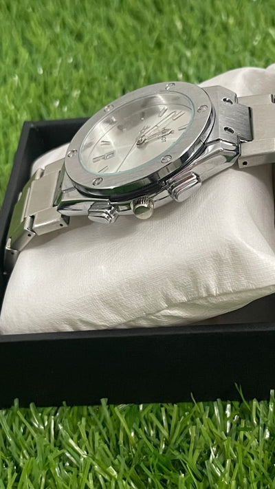 Hublot Classic Fusion Stainless Steel Integrated Bracelet Timepiece