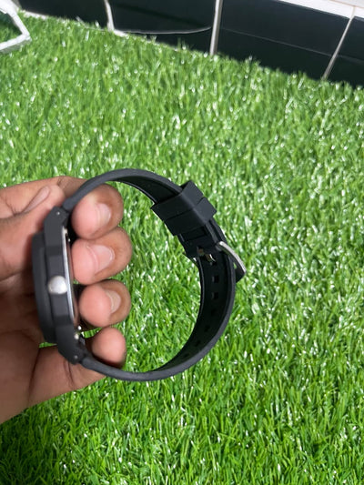 Black Aura With Silicone Strap Arabic Dial